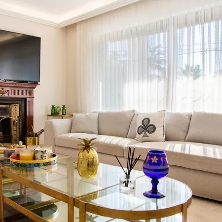 Villa Lux W Pool Garden 3 Min To Sea In *