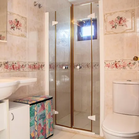 Lux W Pool Garden 3 Min To Sea In Villa Cesme