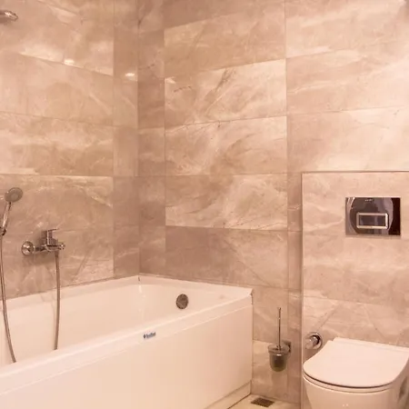 Lux W Pool Garden 3 Min To Sea In Villa *