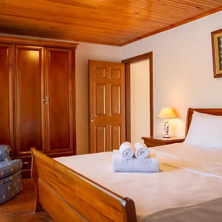Villa Lux W Pool Garden 3 Min To Sea In